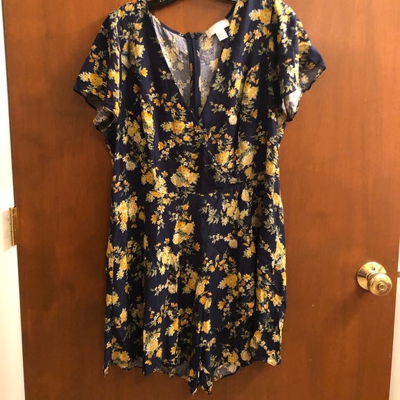 Forever 21 Other - Forever 21 Romper; size 1X